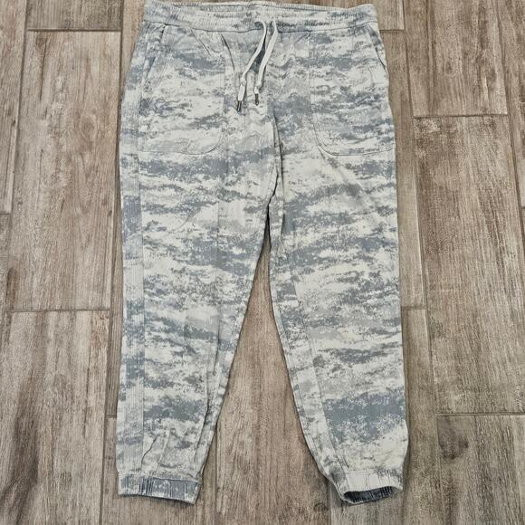 Athleta Farallon Jogger Pants Womens XL Gray Cream Camo Print Drawstring Pockets - Picture 1 of 12